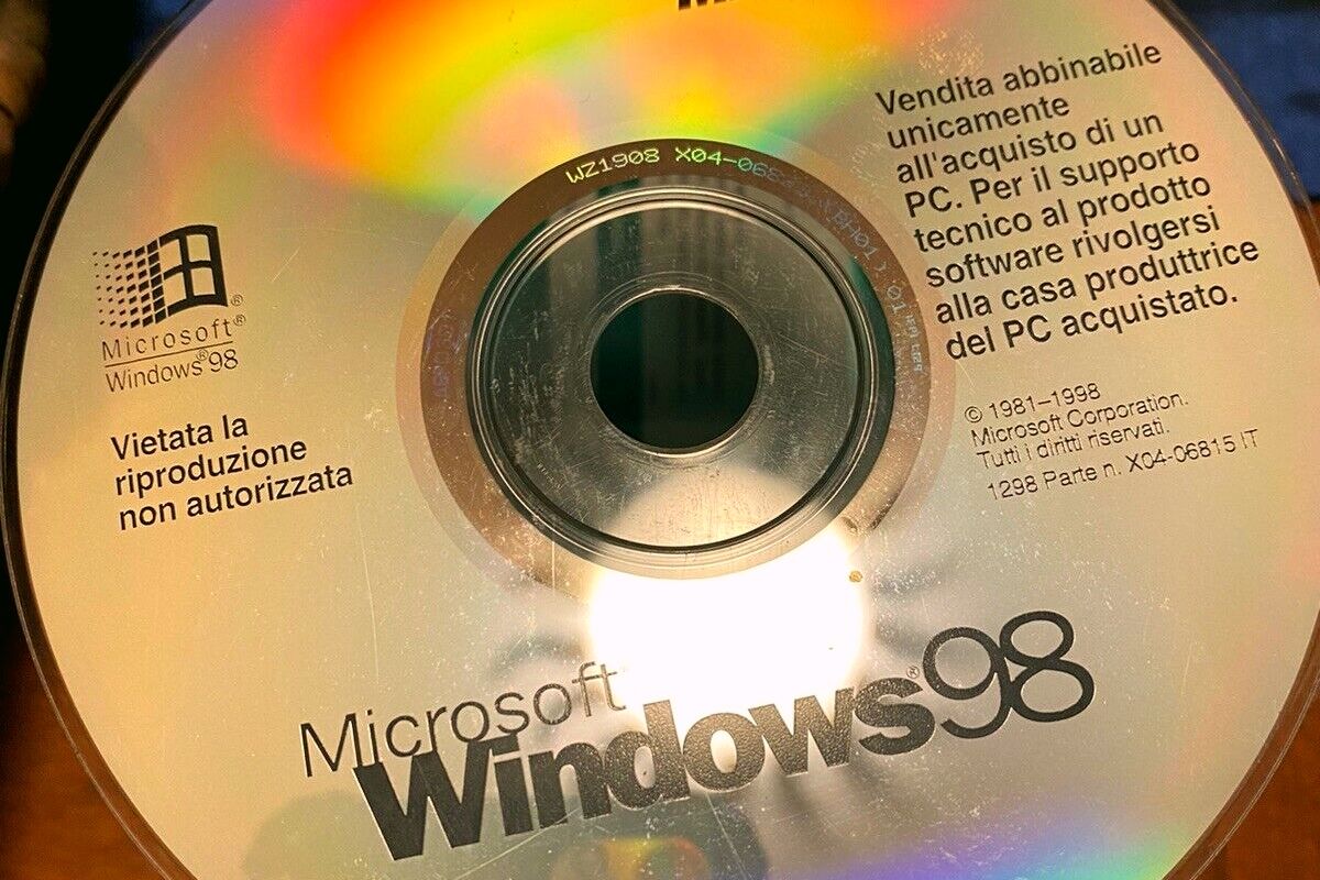 Nome in codice Memphis: qualcuno usa ancora windows 98